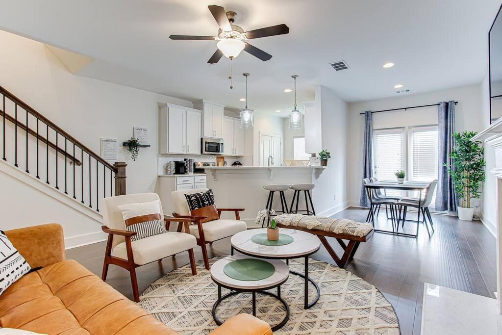 2022 Quiet Relaxing And Secure Town House Near Atlanta * Redan