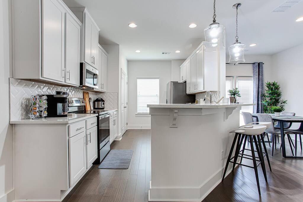 Appartement 2022 Quiet Relaxing And Secure Town House Near Atlanta Redan