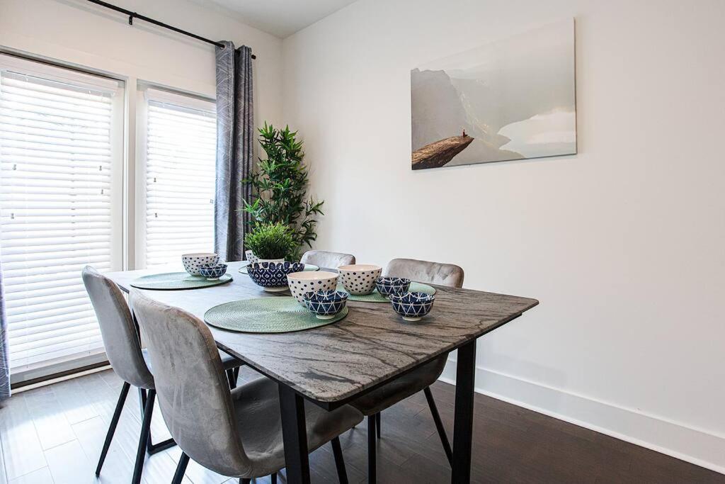 2022 Quiet Relaxing And Secure Town House Near Atlanta Appartement